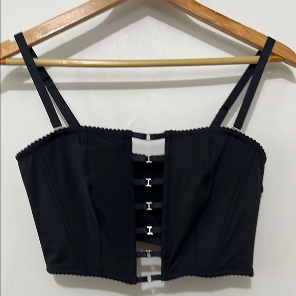 Victoria's Secret Other - Victoria’s Secret Unlined Strapless